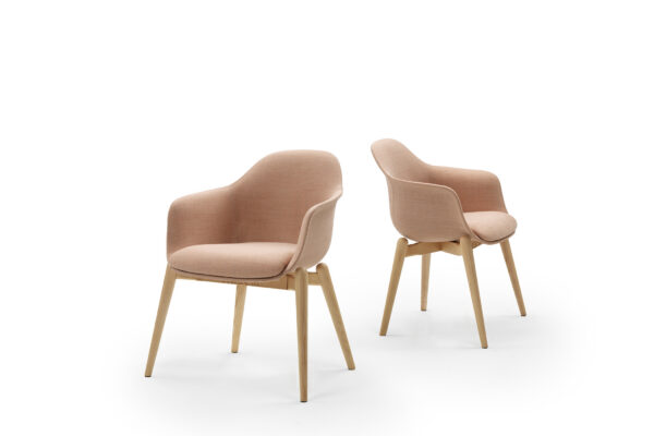 Img023_Chia_Chairs_Wooden_Legs_1