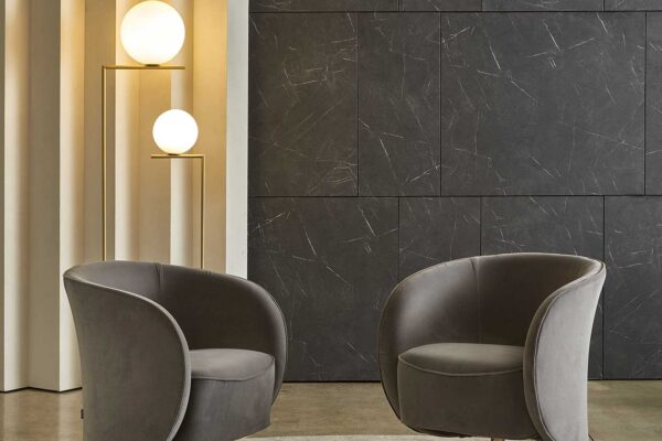 img021_Well_Armchair_Swivel_Base_OPM15