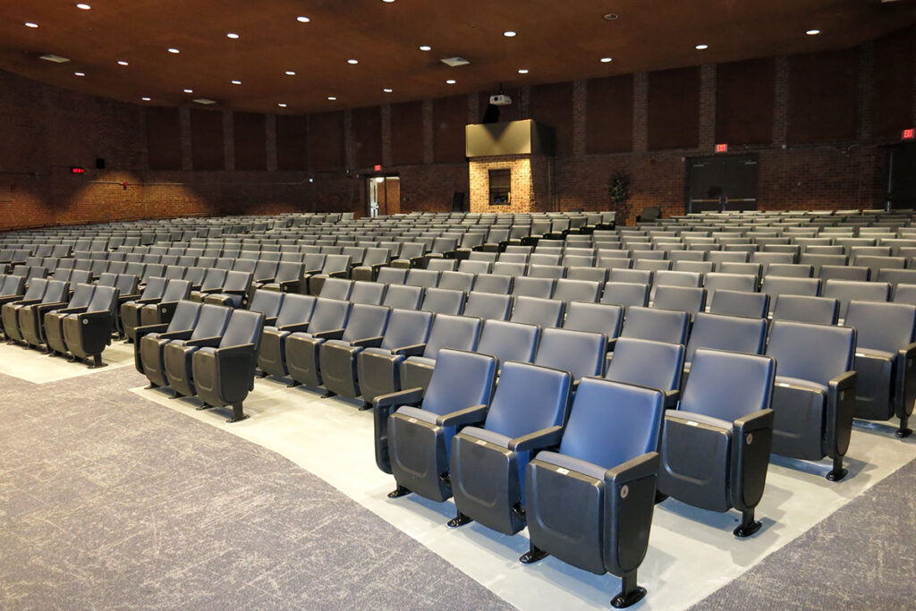 28-auditorium-chair-mercury-education