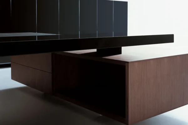 TE_22_Asymmetrical_03(1)