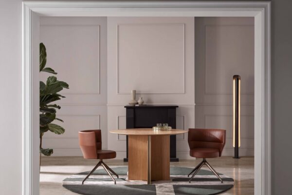 Punt-Stockholm-Mario-Ruiz-Table-Round-Home-2