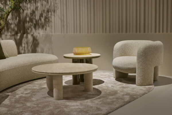 img001_Emma_Armchair