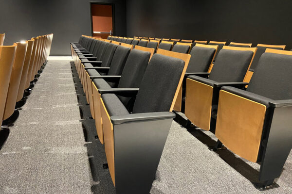 11-auditorium-chair-p10-museum-auditorium