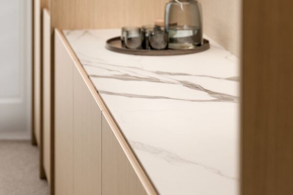 halcon-vesper-c-suitewall-storage2-detail_2500x2500_-_28de80_-_96ee705d8e088005c36c5212ae1ca7e694dee523