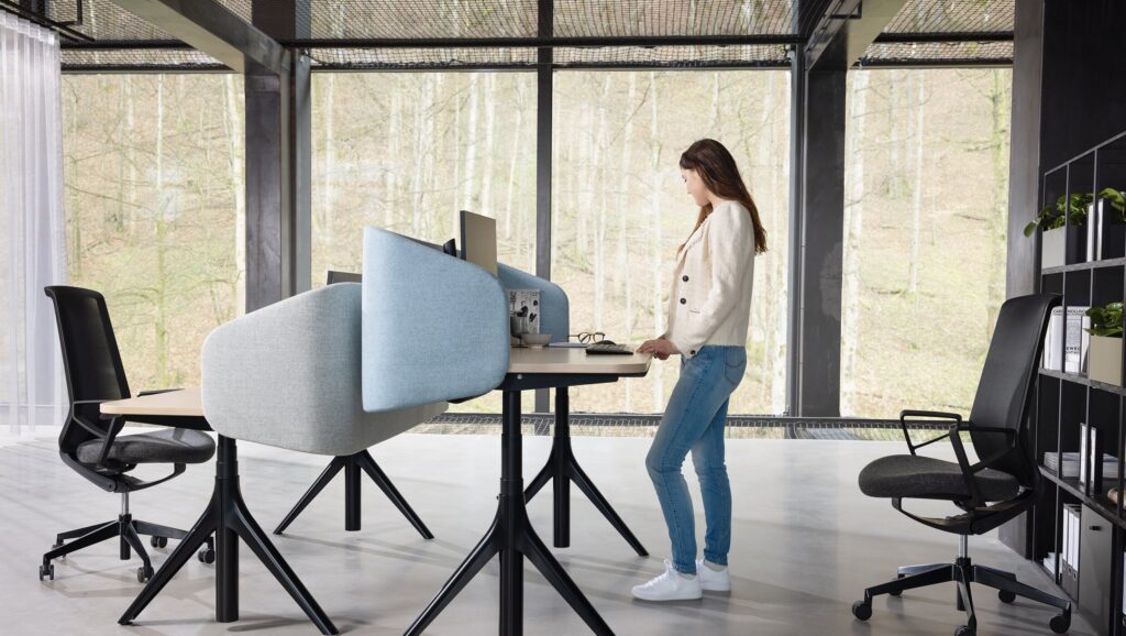 WH furniloop presse~-~media--a496dc81--query@2x.52dde418
